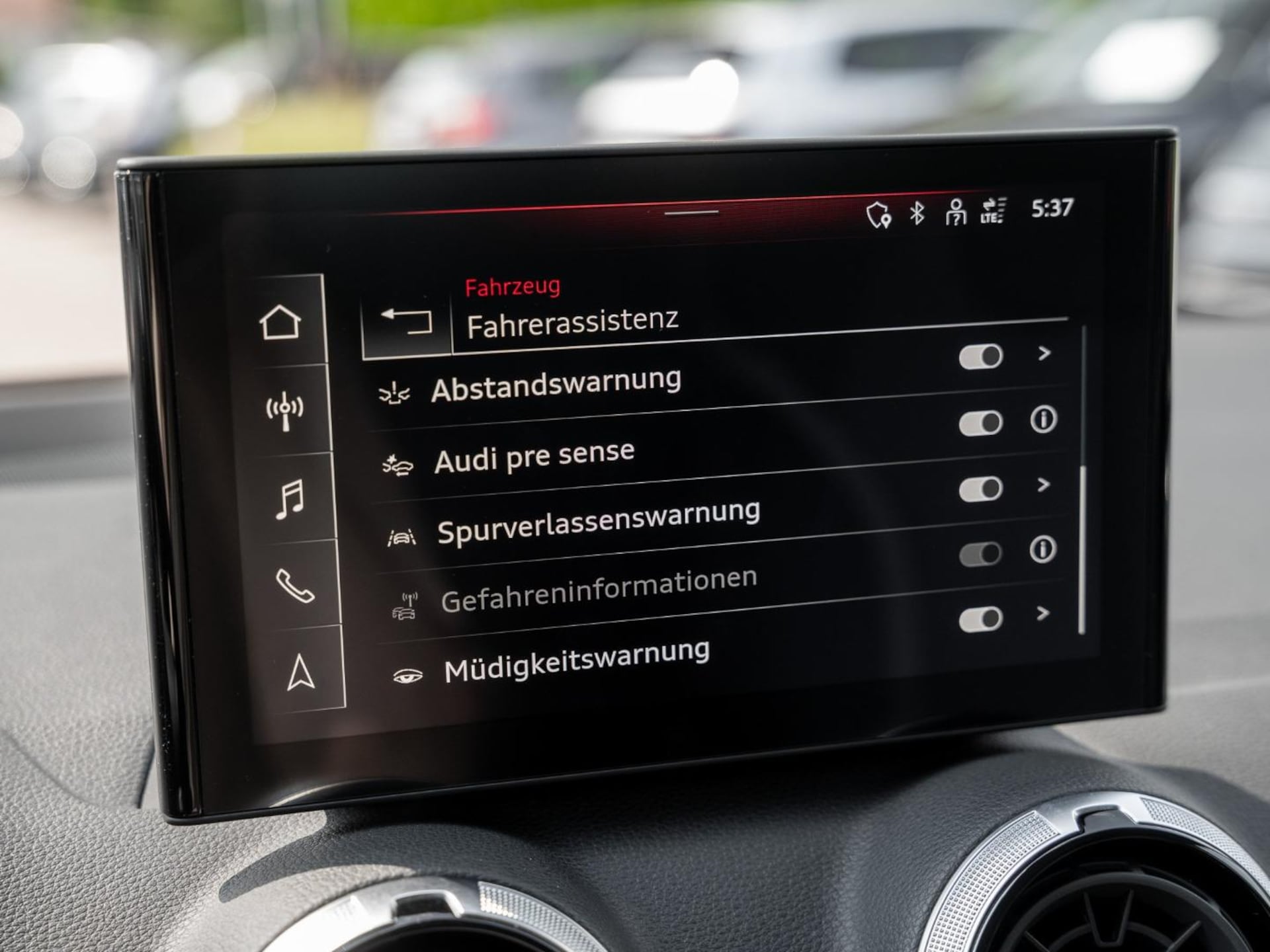 Audi Q2 S line
