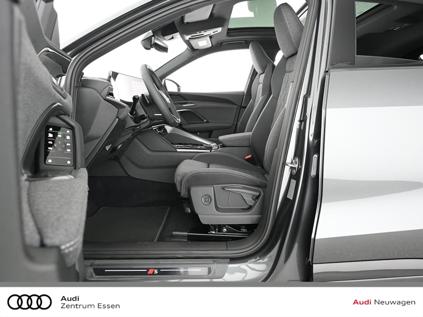 Bild über Audi Q5 Sportback e-hybrid e-hybrid quattro 220 kW S tronic - für weitere Informationen kontaktieren Sie den Audi Partner