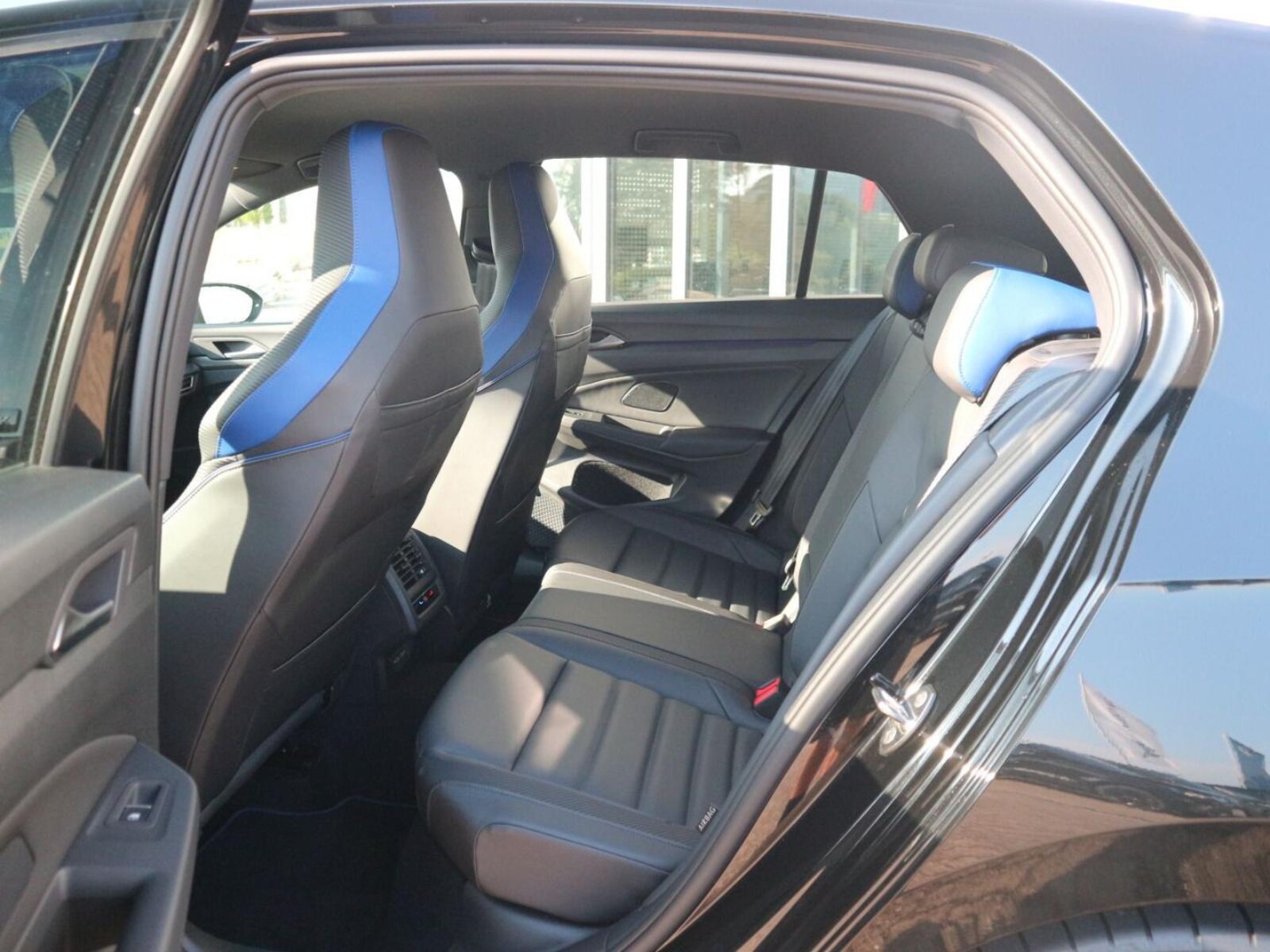 Volkswagen Golf – Bild 9