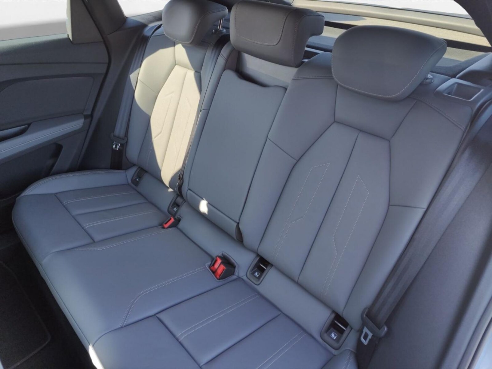 Audi Q4 Sportback e-tron – Bild 4