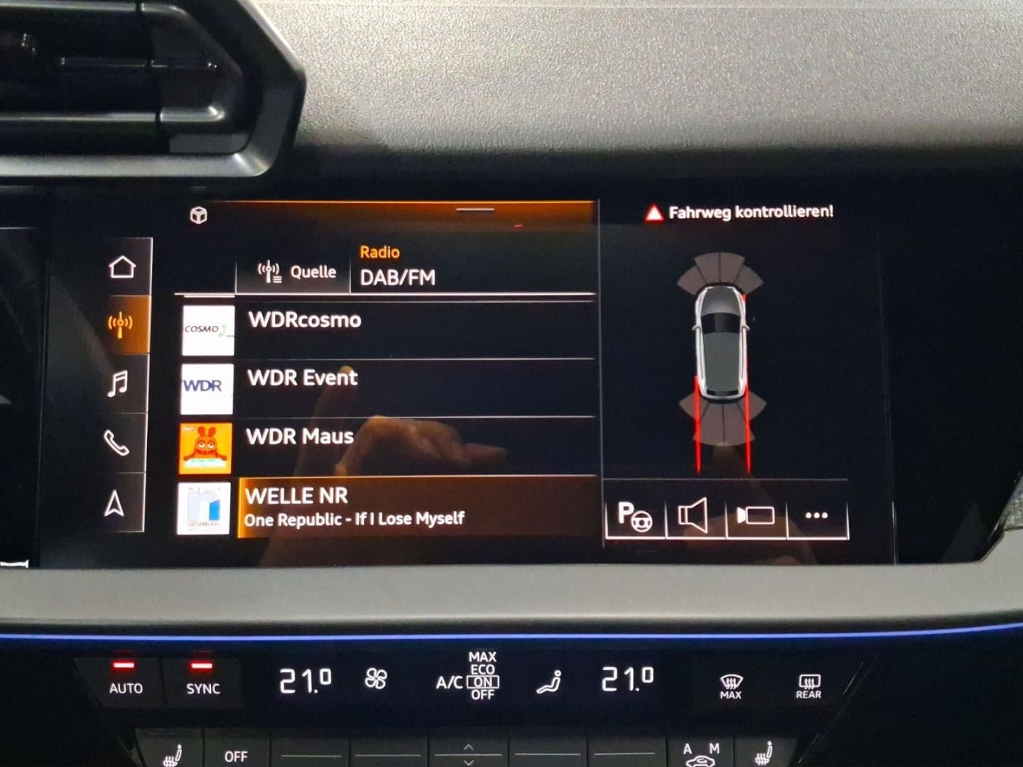 Bild über Audi RS 3 Sportback TFSI quattro 294 kW S tronic - für weitere Informationen kontaktieren Sie den Audi Partner