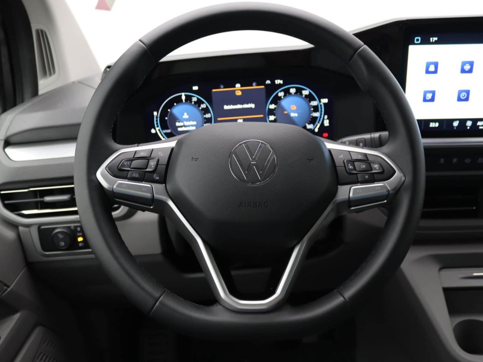 Volkswagen e-Caravelle Life