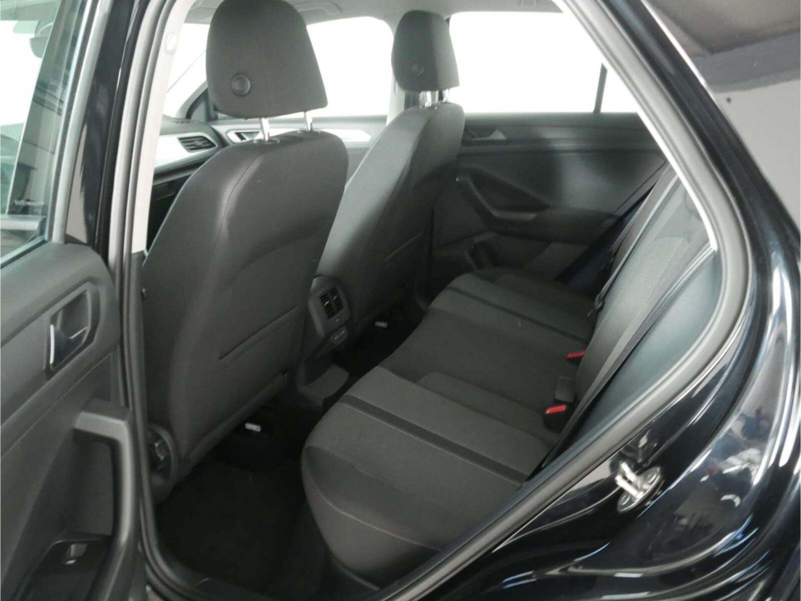 Volkswagen T-Roc – Bild 13
