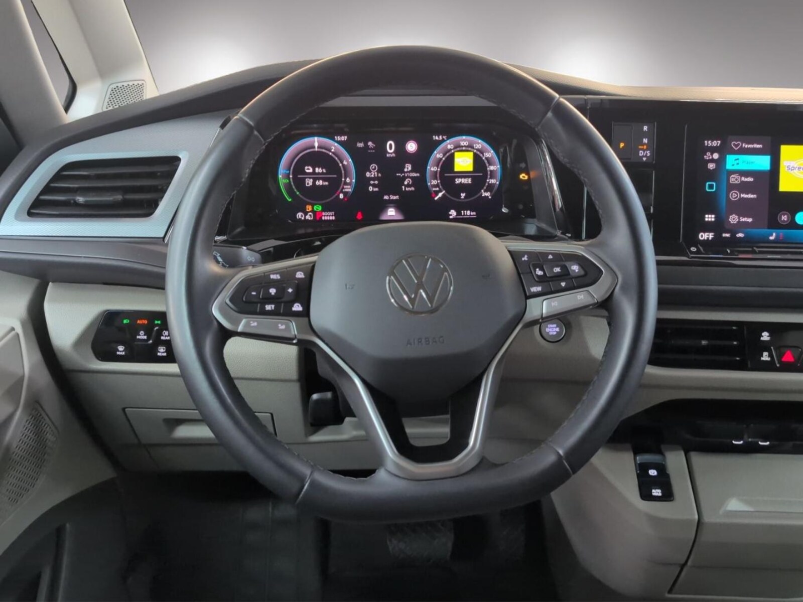 Volkswagen Multivan Langversion – Bild 8