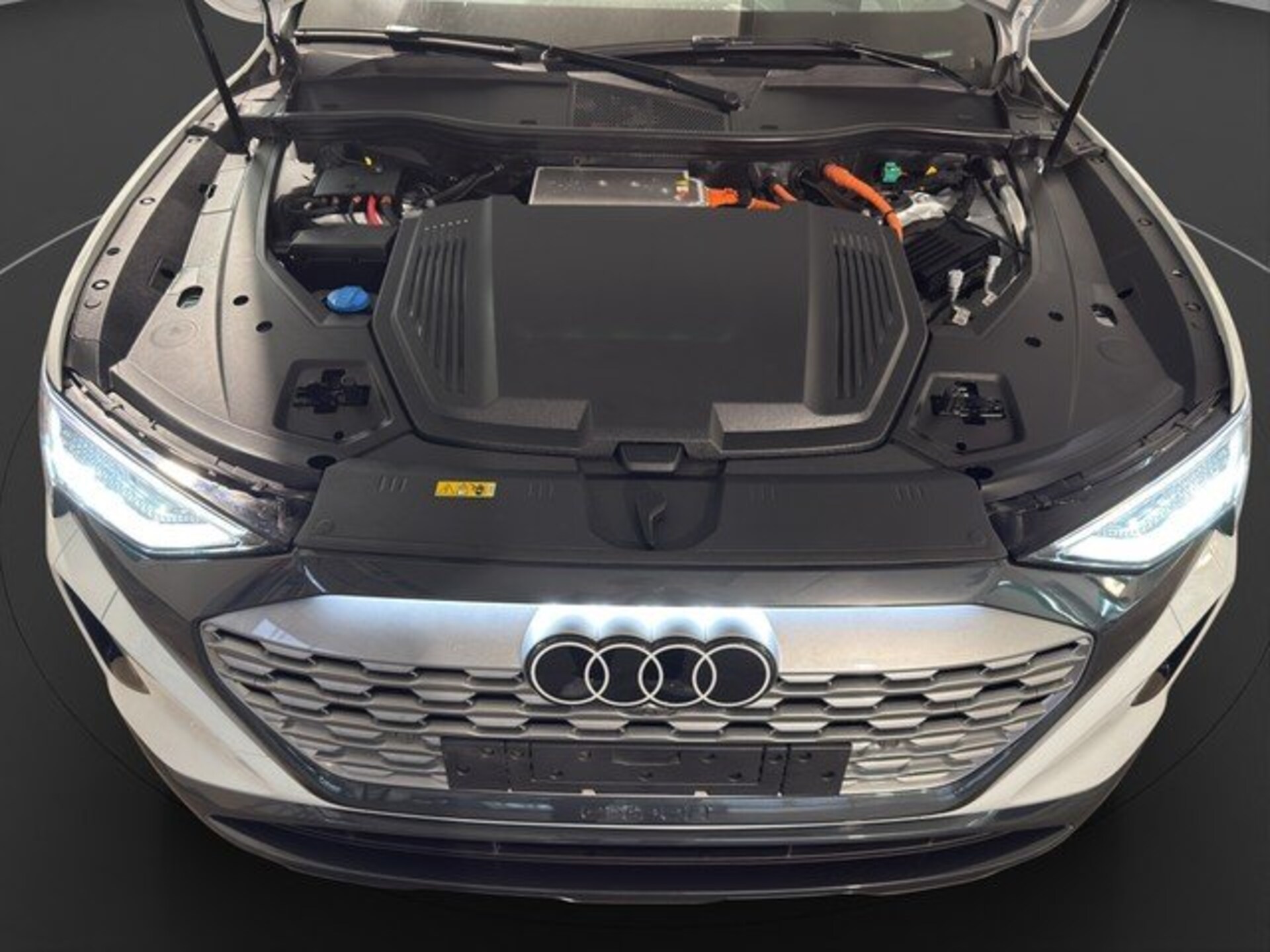 Audi Q8 Sportback e-tron Advanced