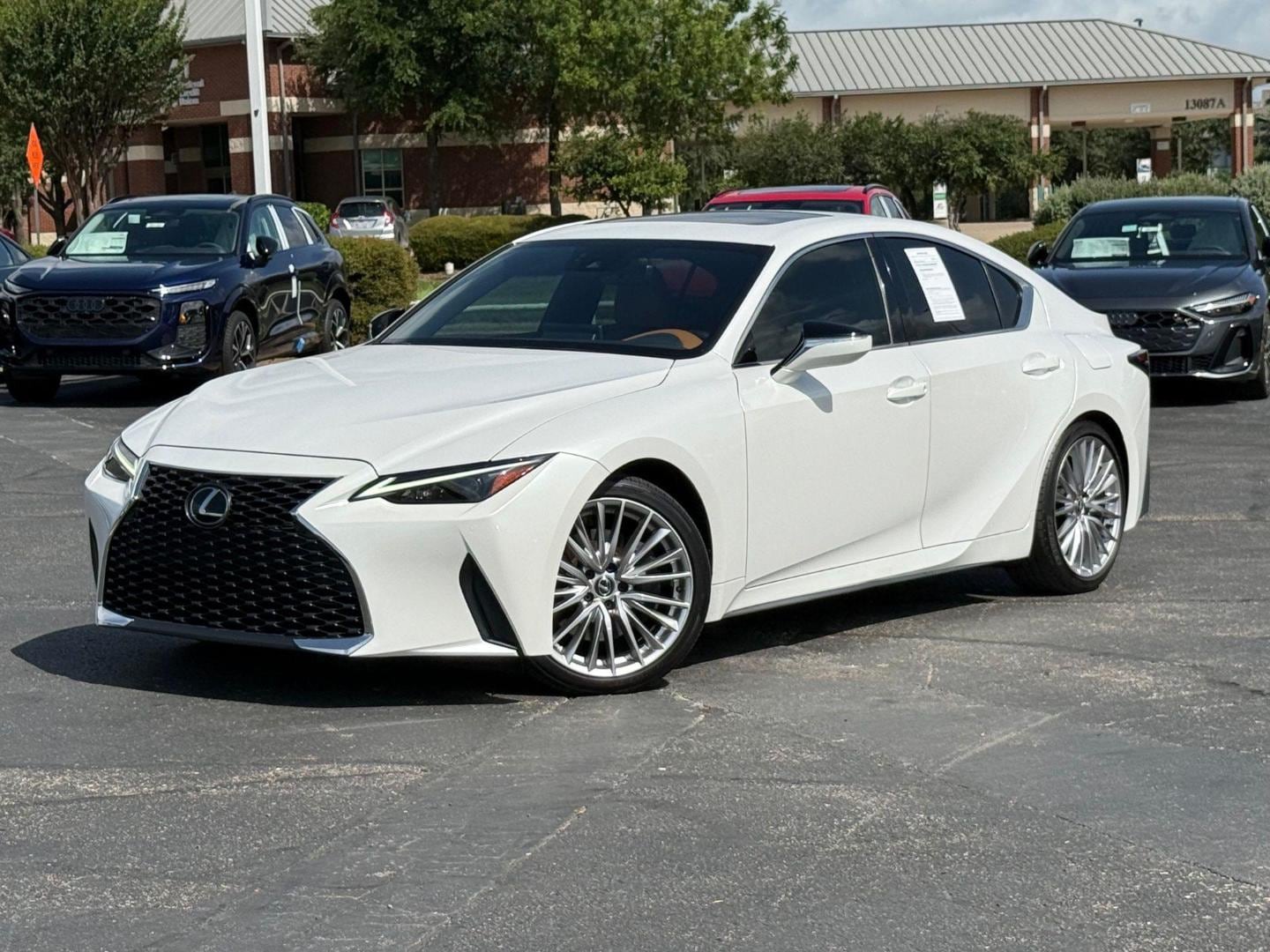 2023 Lexus IS 300