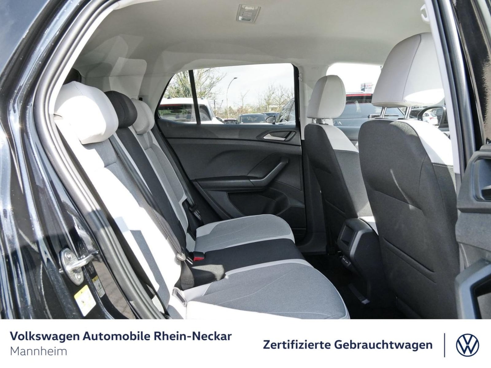 Volkswagen T-Cross – Bild 10