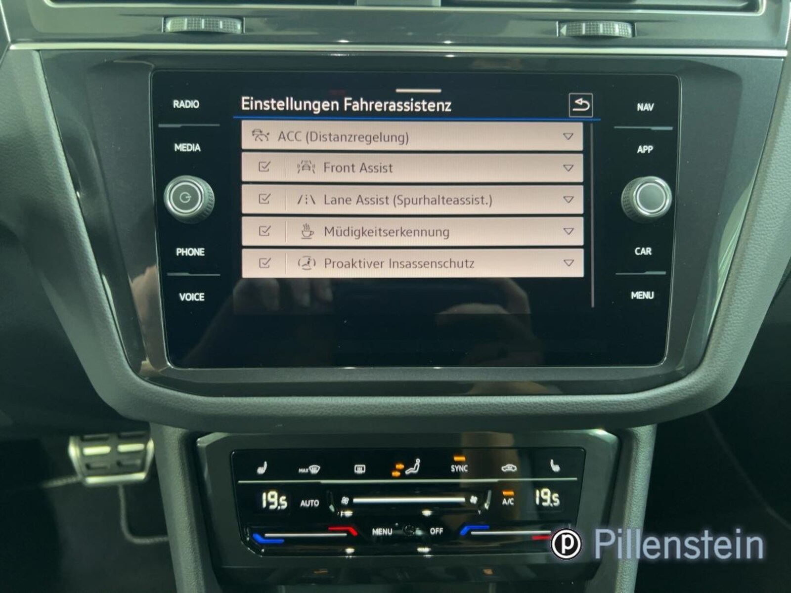 Volkswagen Tiguan – Bild 8