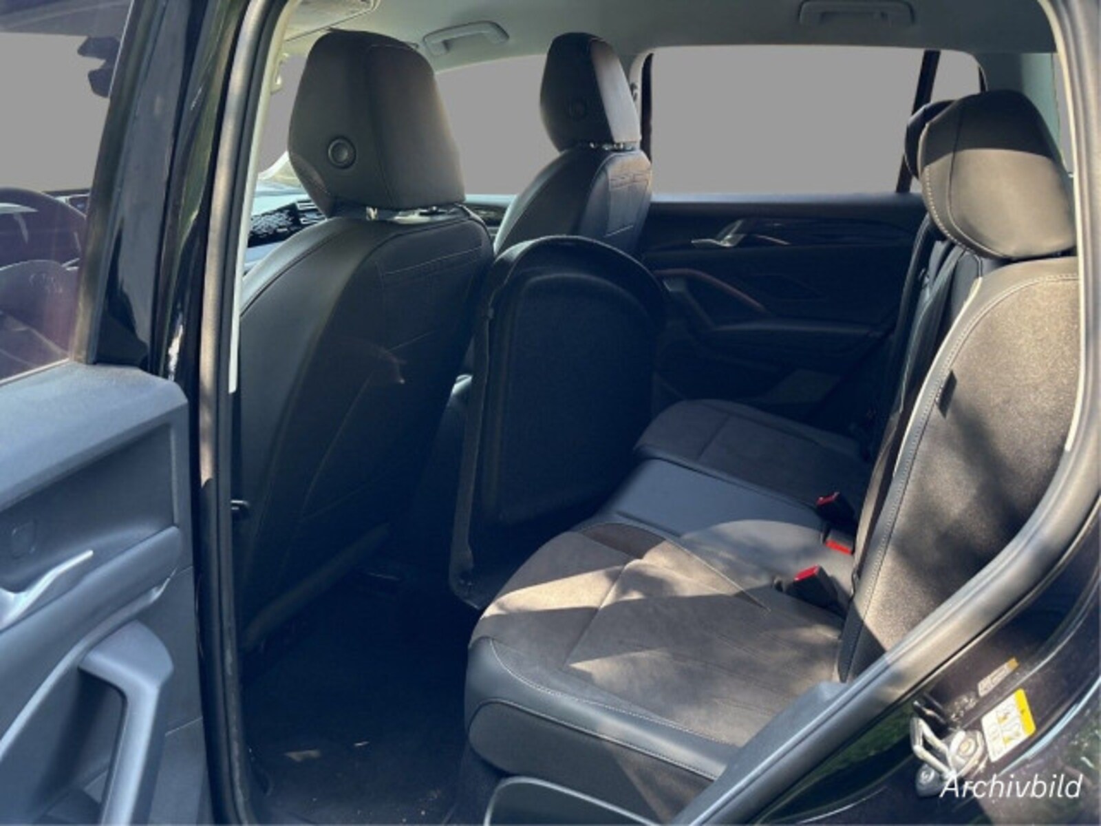 Volkswagen Tiguan – Bild 6