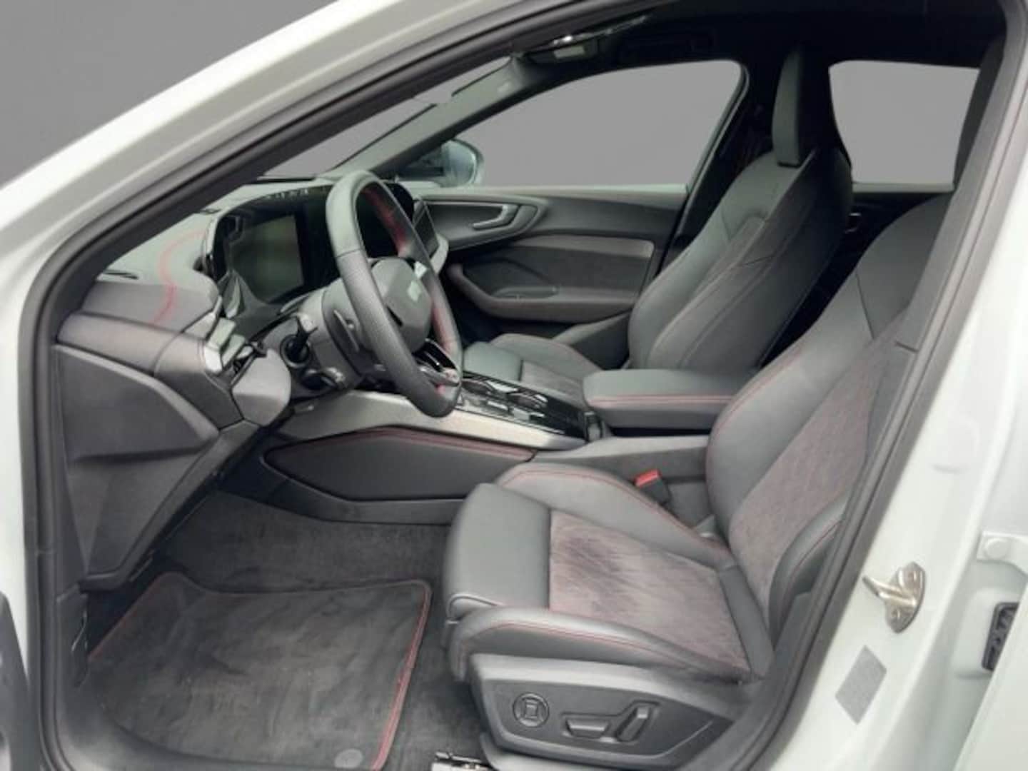 Bild über Audi A5 Avant e-hybrid e-hybrid quattro 270 kW S tronic - für weitere Informationen kontaktieren Sie den Audi Partner