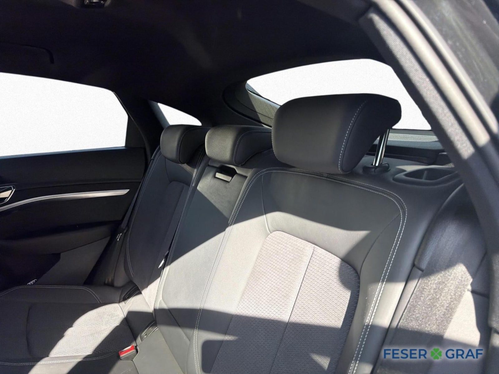 Audi Q8 Sportback e-tron – Bild 12