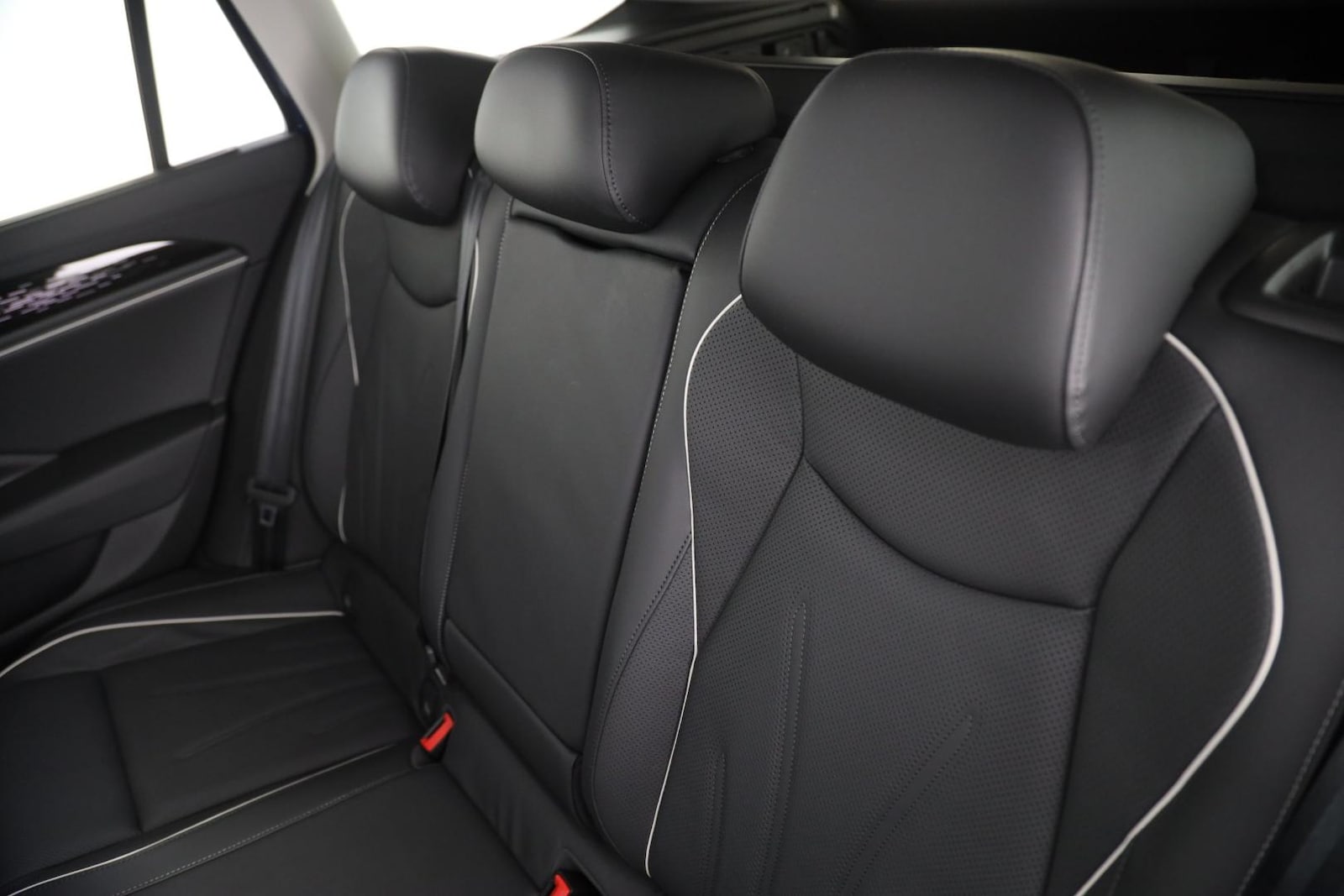 Volkswagen Passat – Bild 13