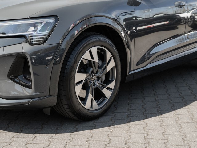Image about Audi Q8 e-tron advanced 50 e-tron quattro