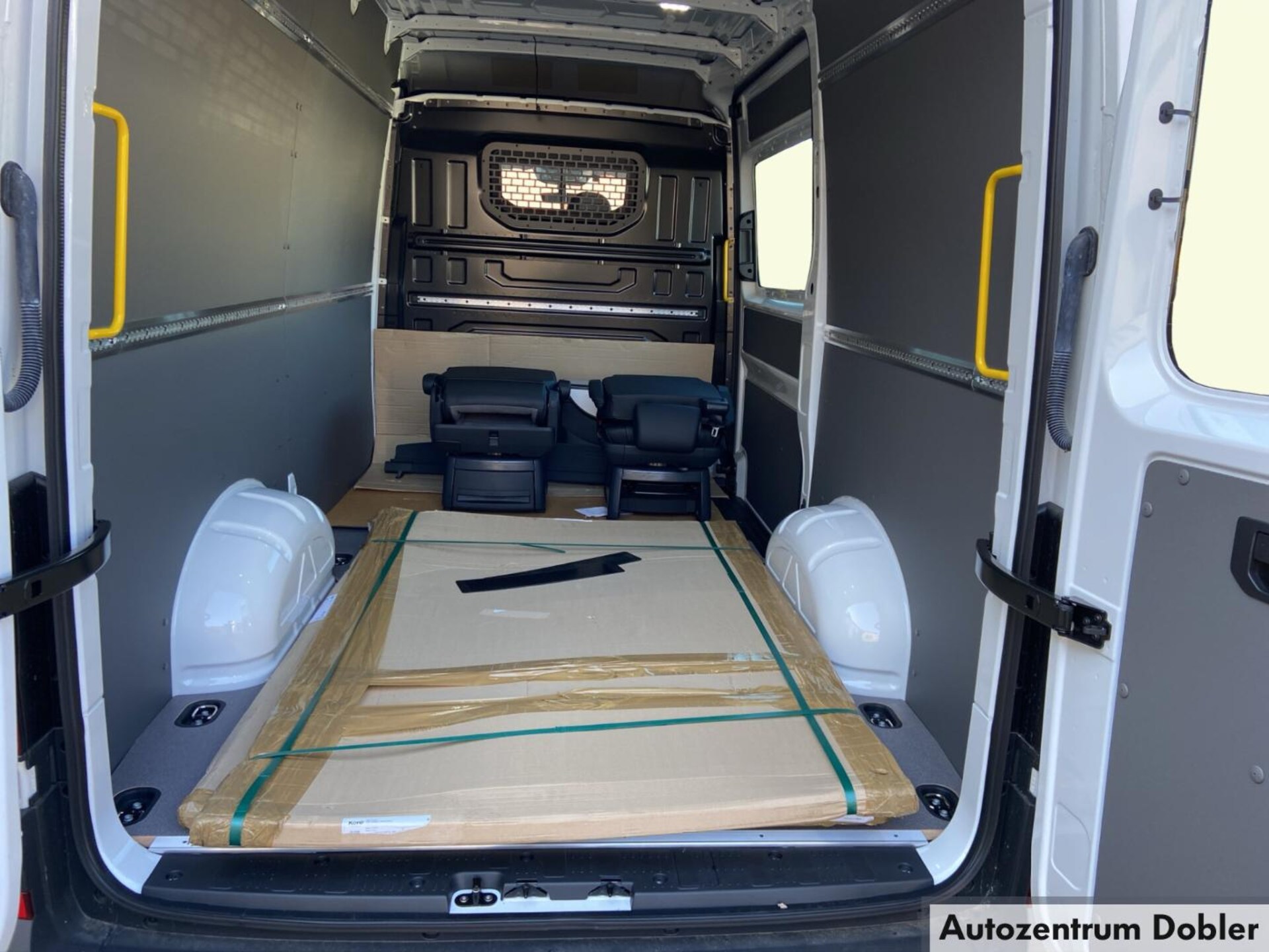 Volkswagen Crafter Kasten mittlerer Radstand