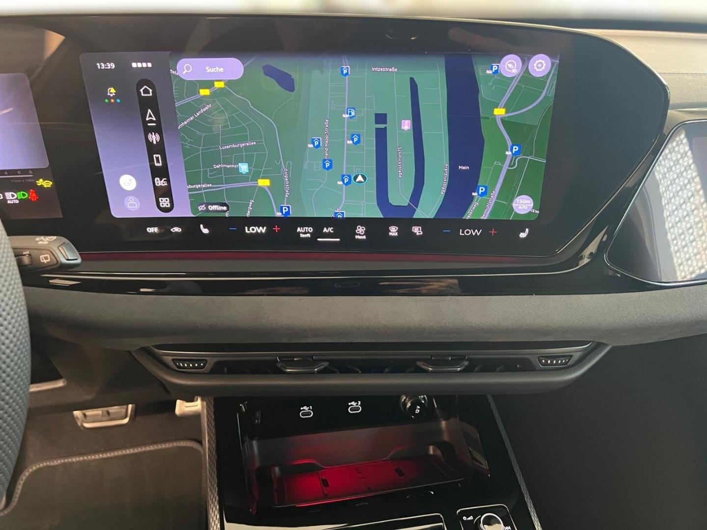 Bild über Audi A5 Avant e-hybrid e-hybrid quattro 220 kW S tronic - für weitere Informationen kontaktieren Sie den Audi Partner
