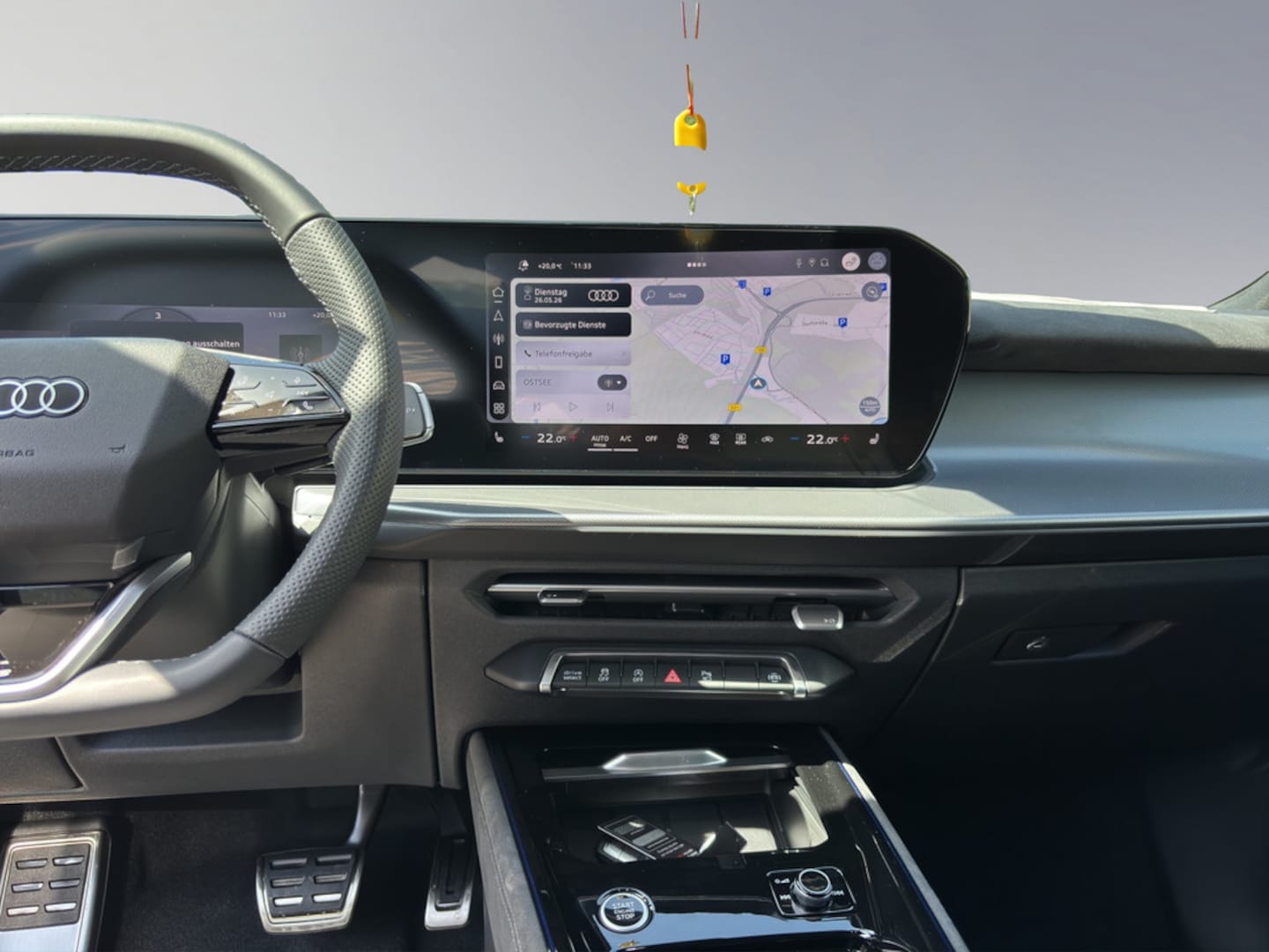 Bild über Audi Q3 SUV TDI 110 kW S tronic - für weitere Informationen kontaktieren Sie den Audi Partner