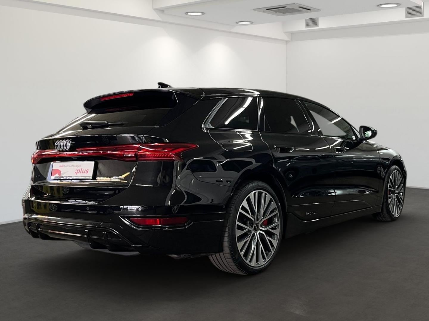 Bild über Audi A6 Avant e-tron e-tron quattro - für weitere Informationen kontaktieren Sie den Audi Partner