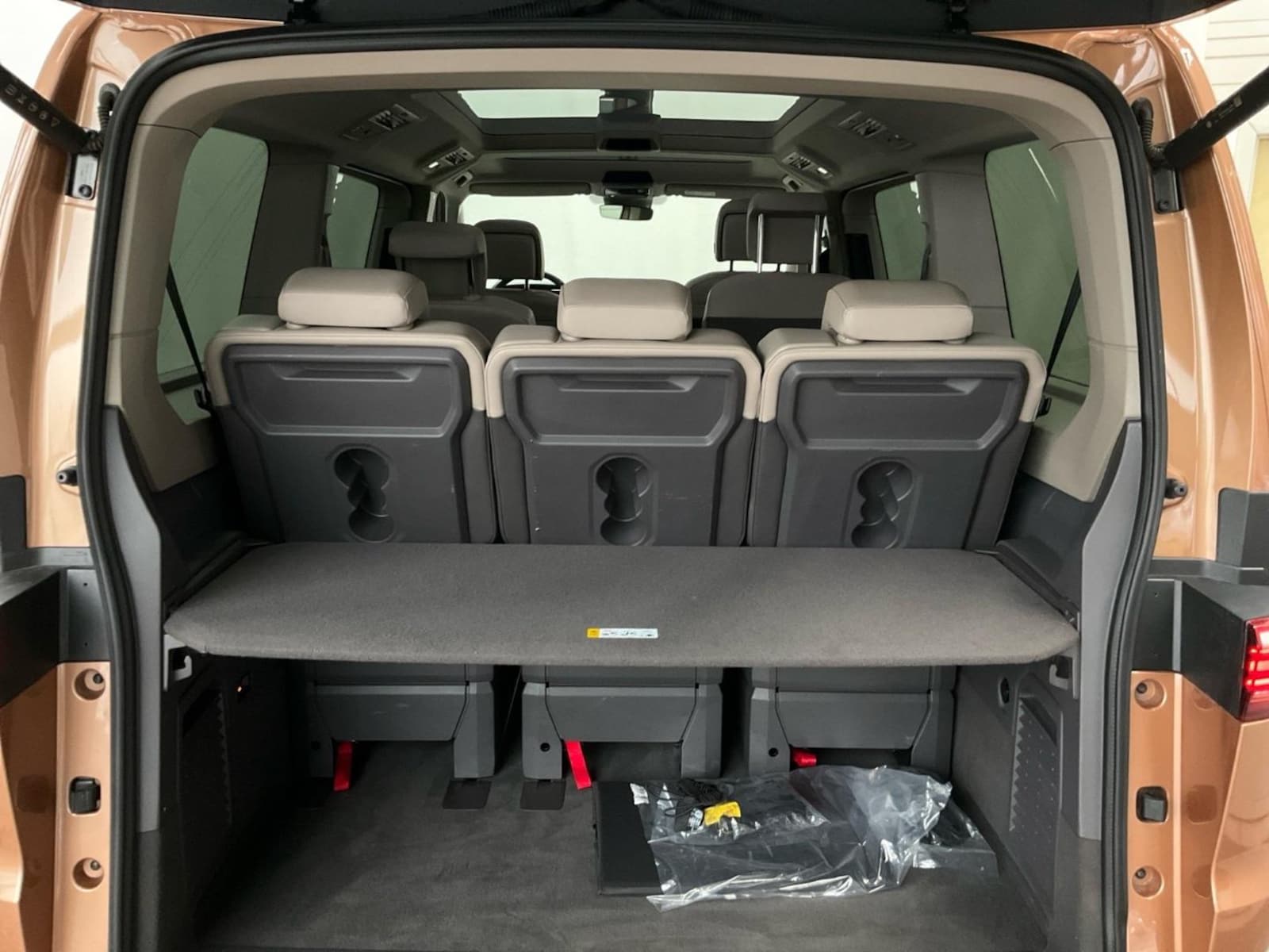 Volkswagen Multivan Langversion – Bild 8