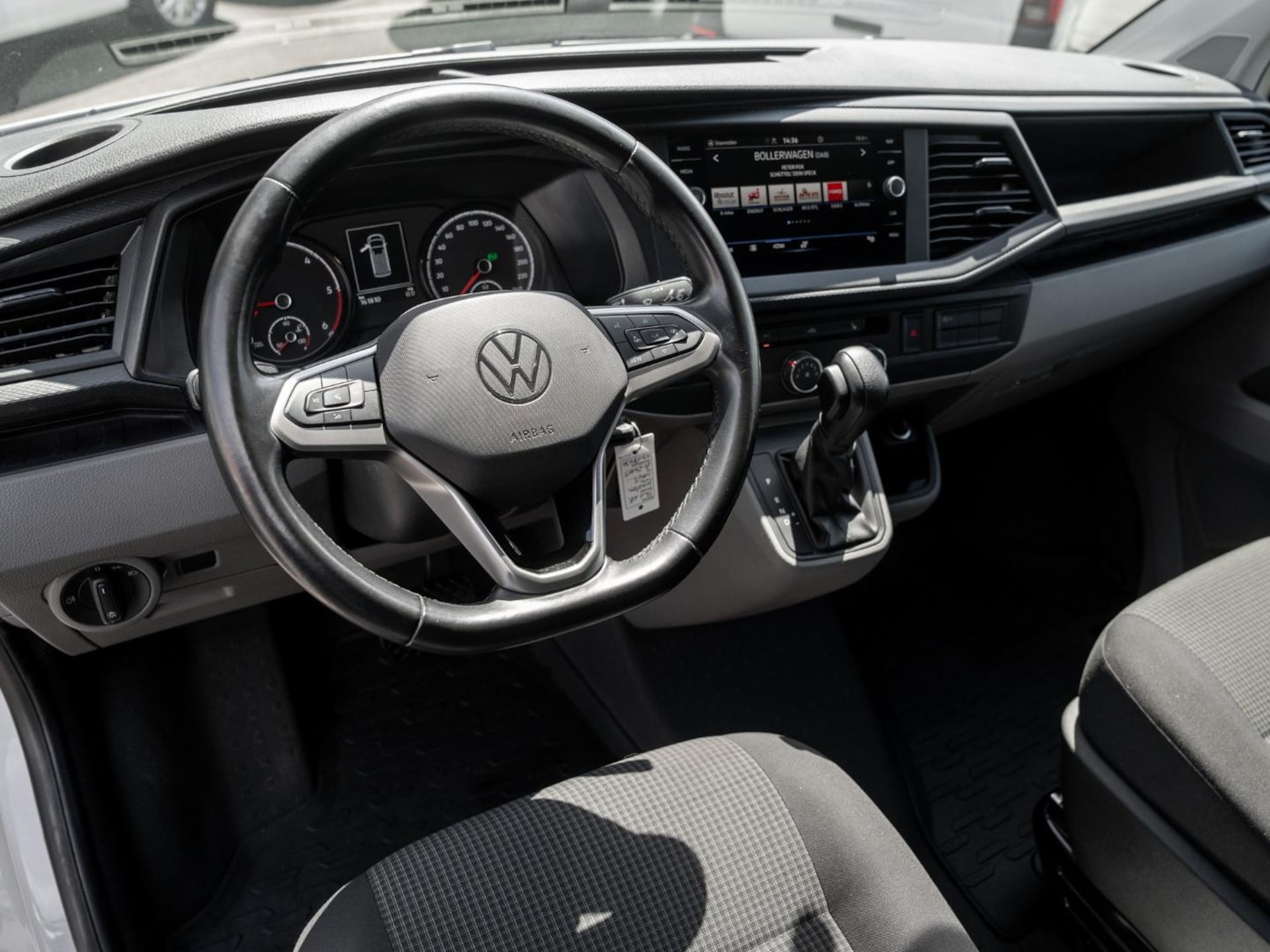 Volkswagen T6.1 Transporter Kasten langer Radstand