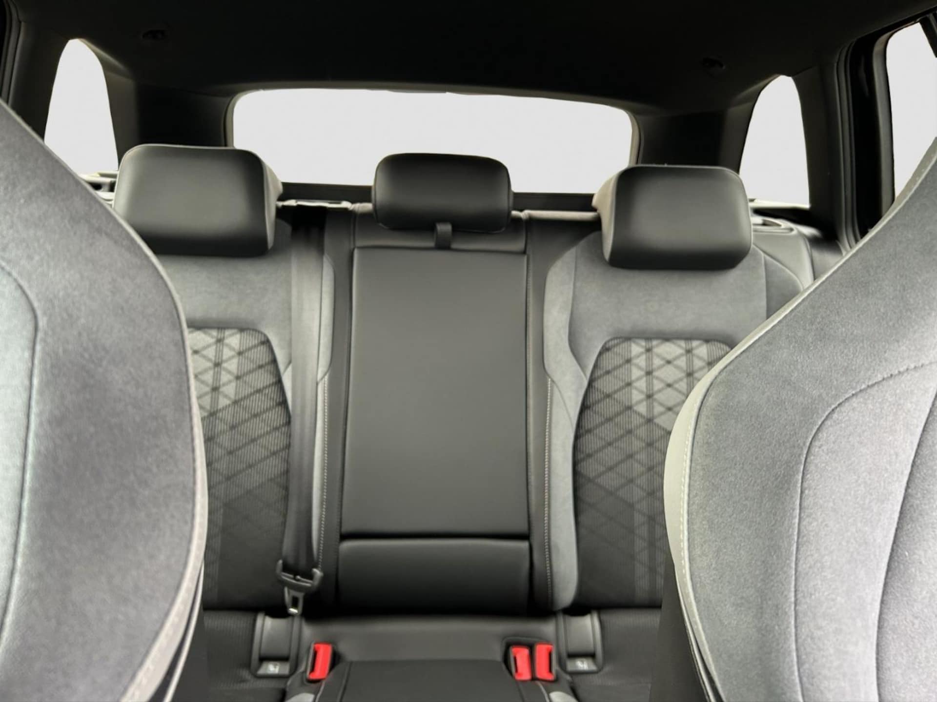 Volkswagen Golf Variant R-Line