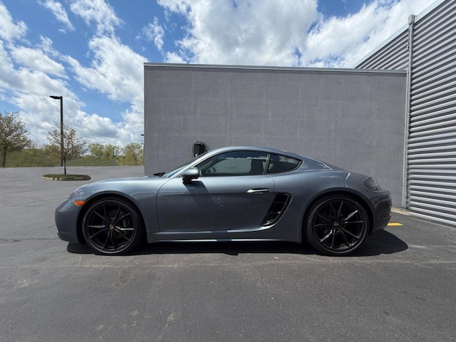 2025 Porsche 718 Cayman