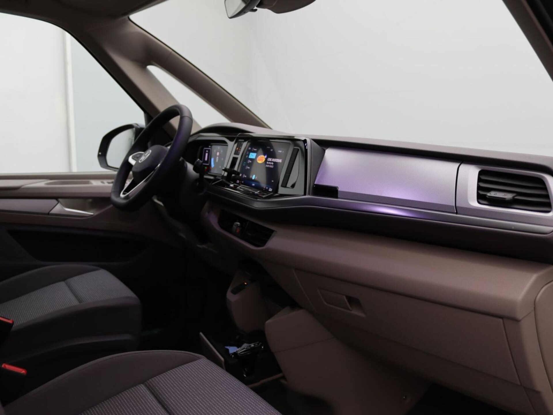 Volkswagen Multivan Basis-Modell