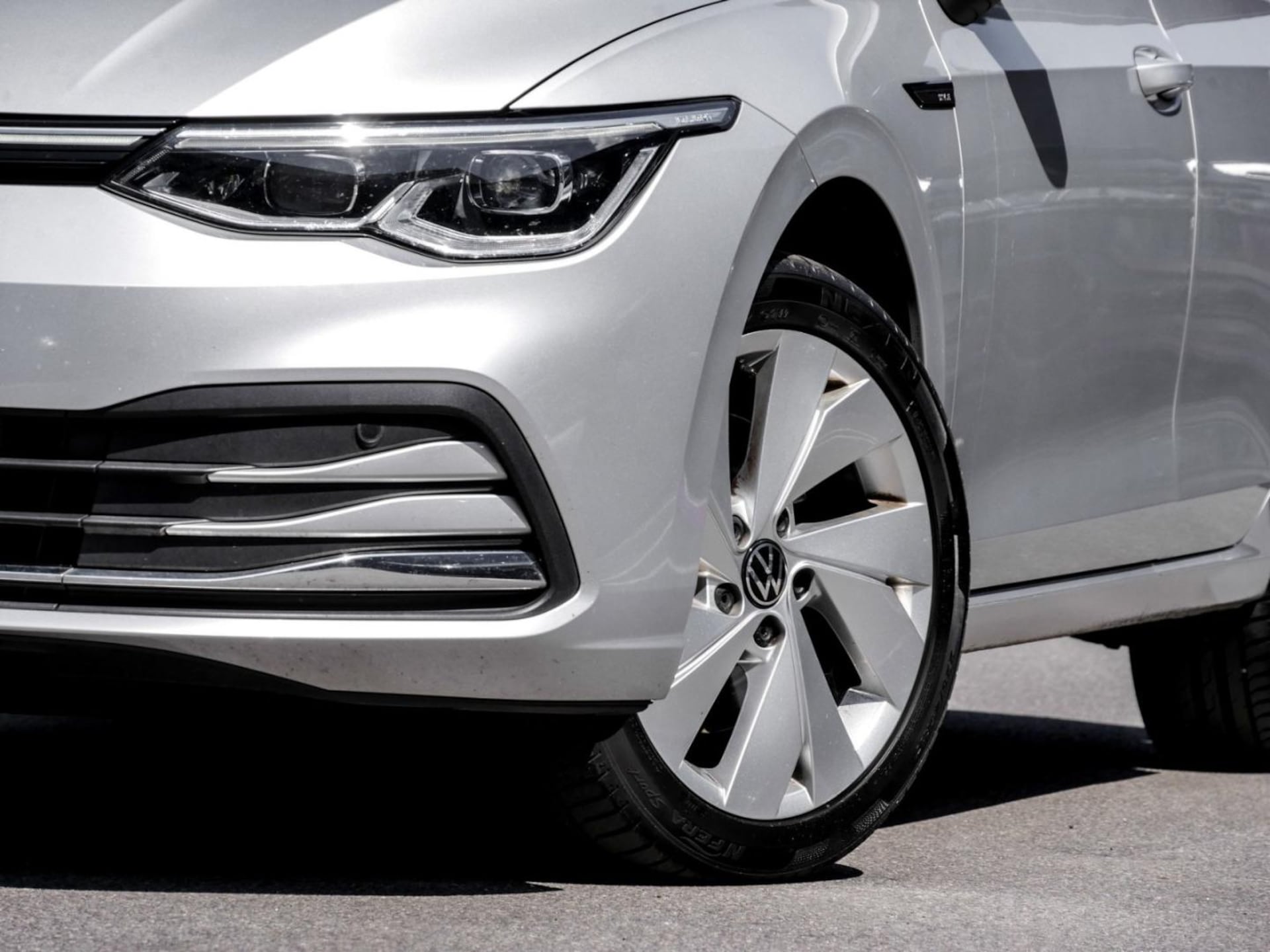 Volkswagen Golf Style