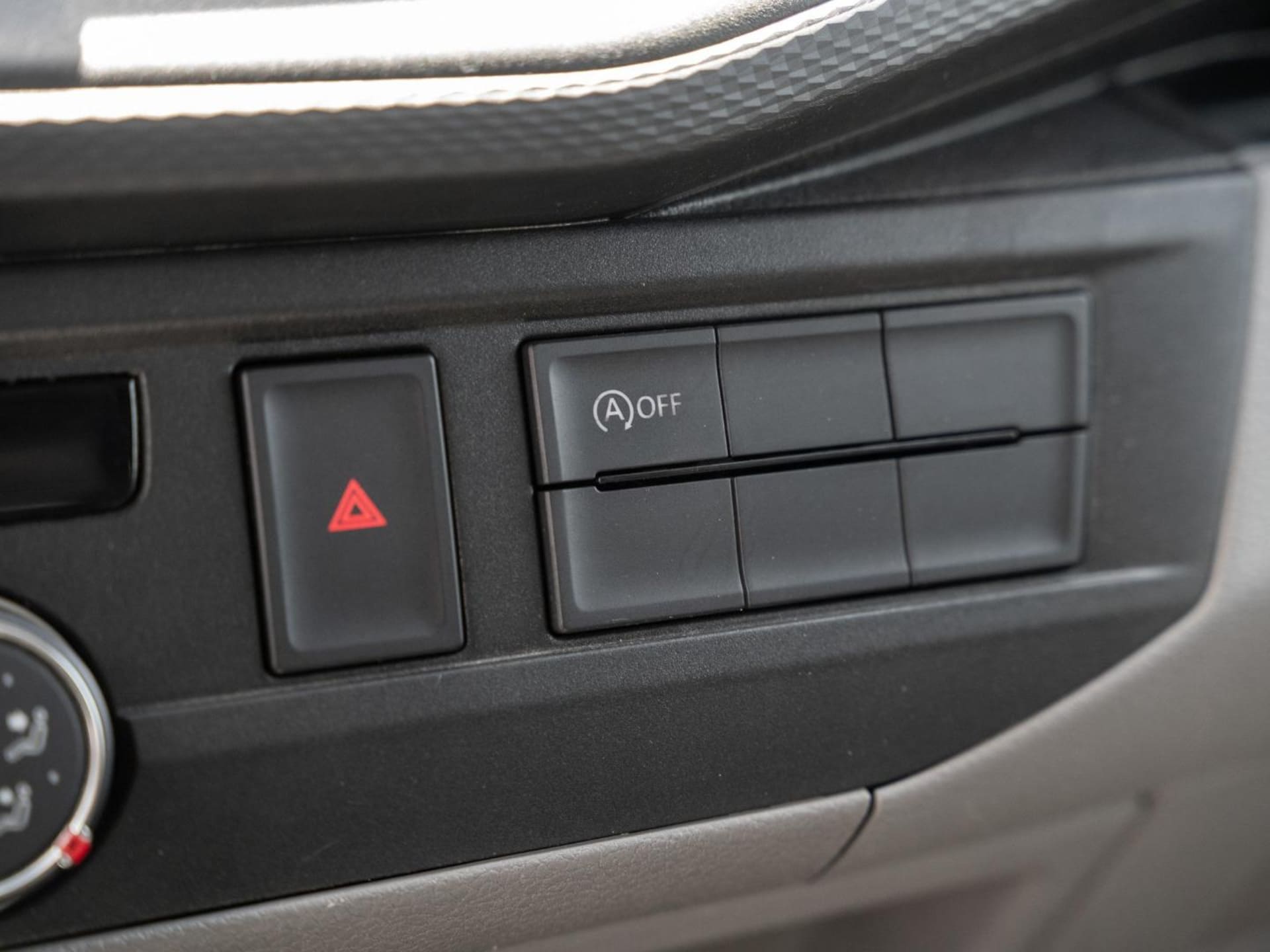 Volkswagen T6.1 Transporter Kasten langer Radstand
