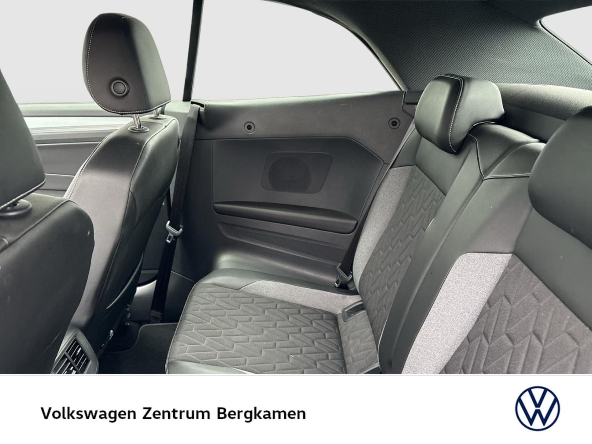 Volkswagen T-Roc Cabriolet Style
