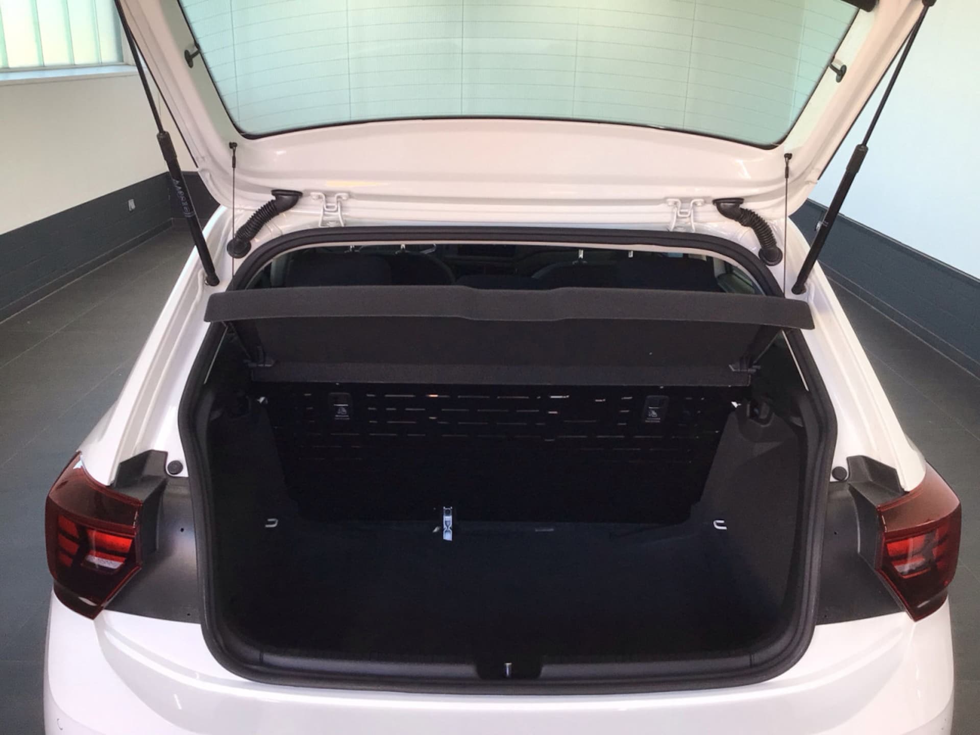Volkswagen Polo Basis-Modell
