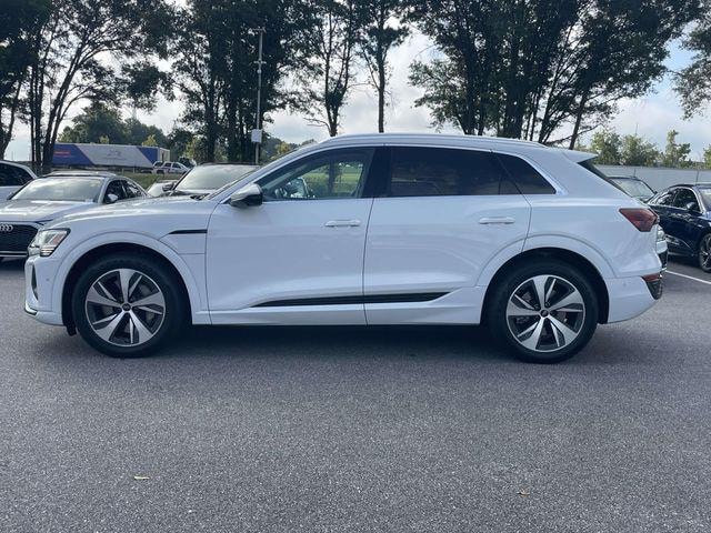 2024 Audi Q8 e-tron