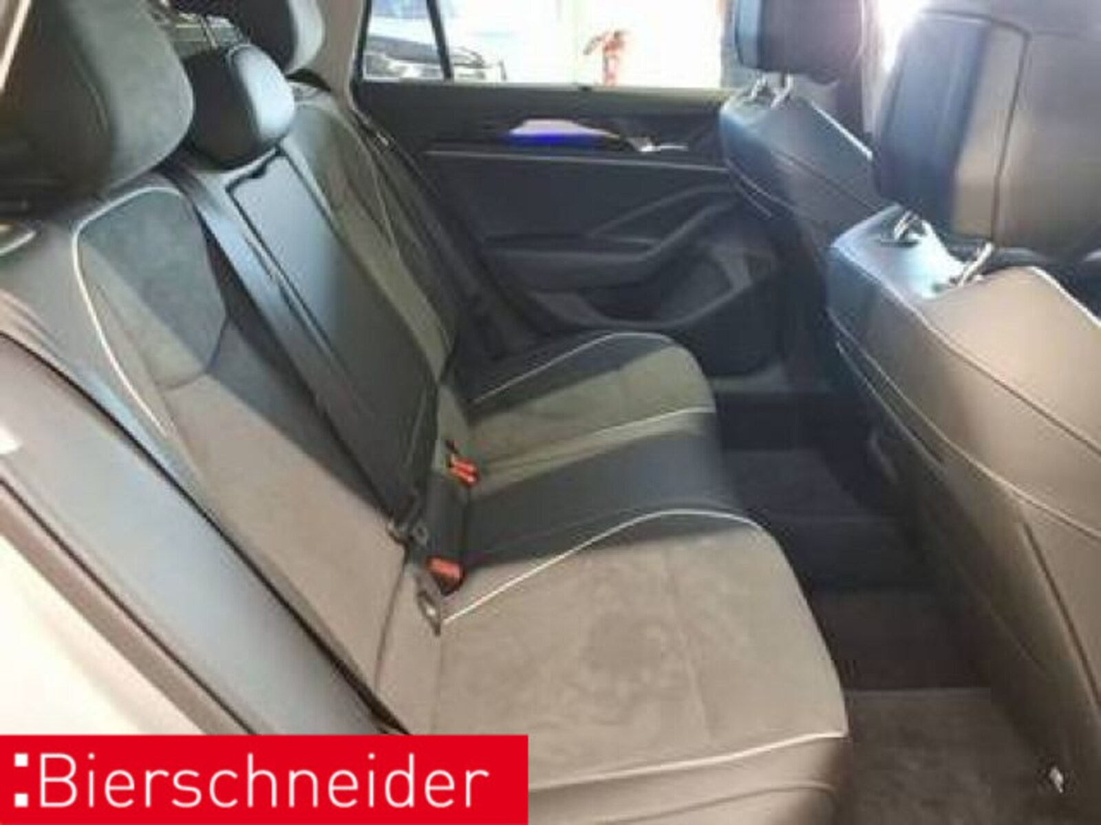 Volkswagen Passat – Bild 6