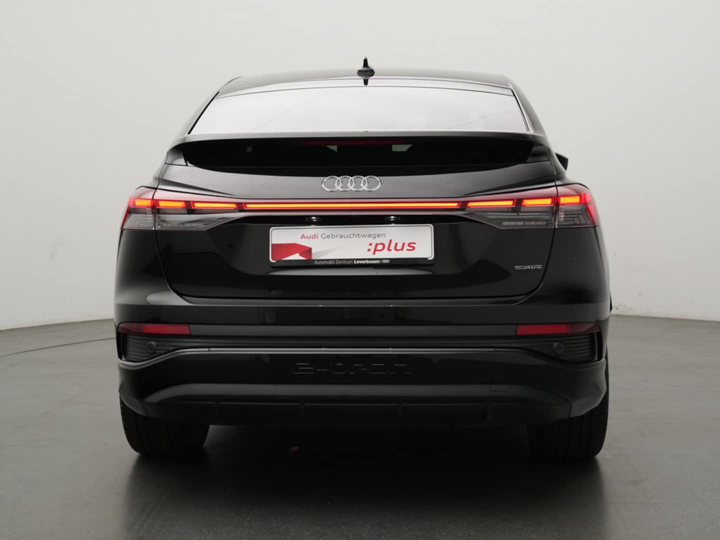 Bild über Audi Q4 Sportback e-tron 50 e-tron quattro - für weitere Informationen kontaktieren Sie den Audi Partner