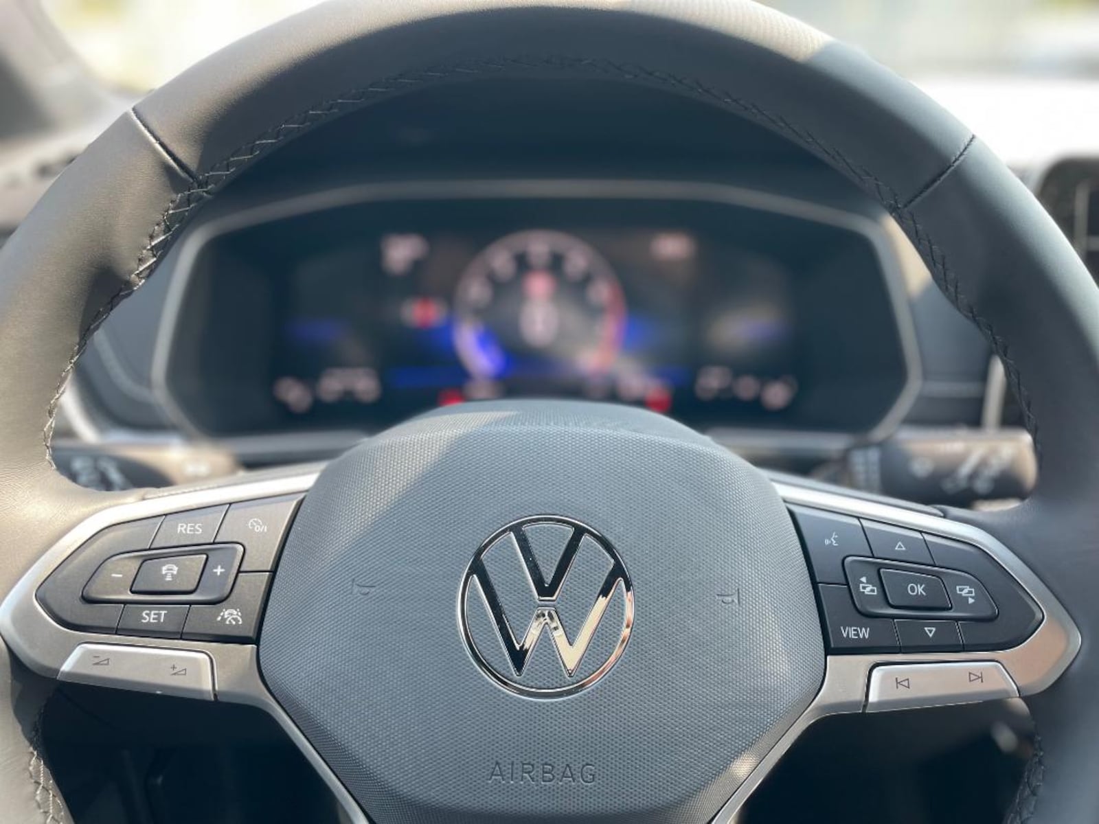 Volkswagen T-Cross – Bild 10