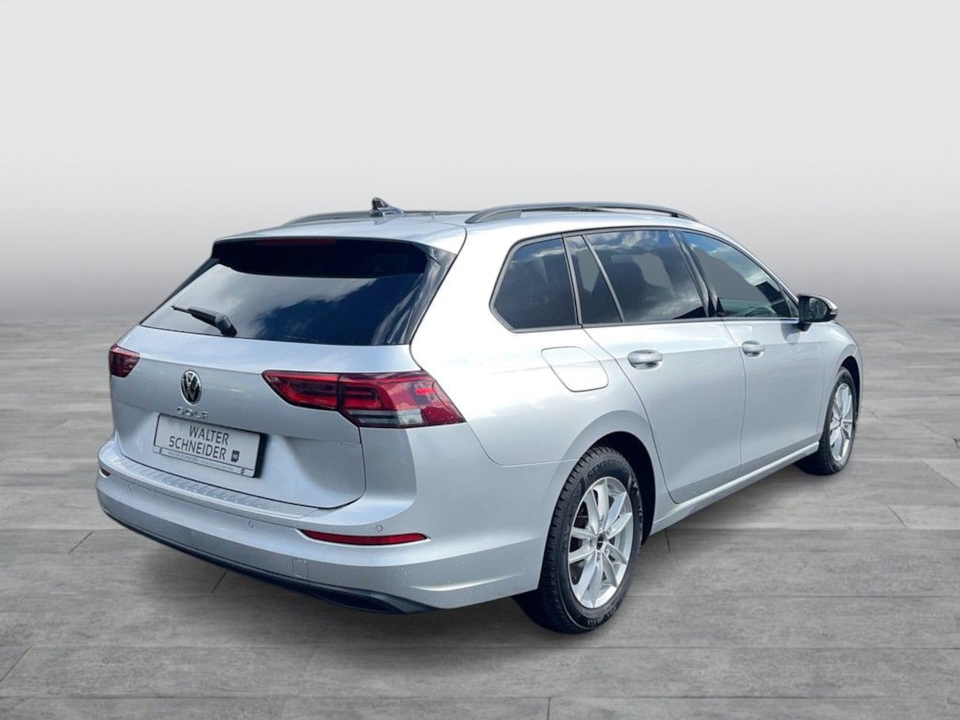 Volkswagen Golf Variant Life