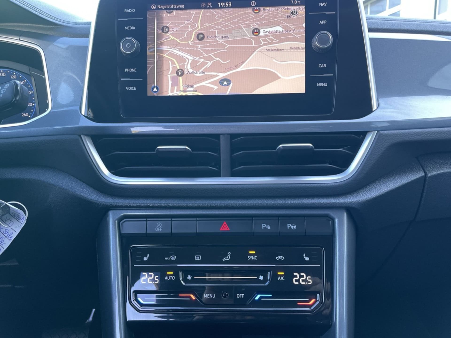 Volkswagen T-Roc Style