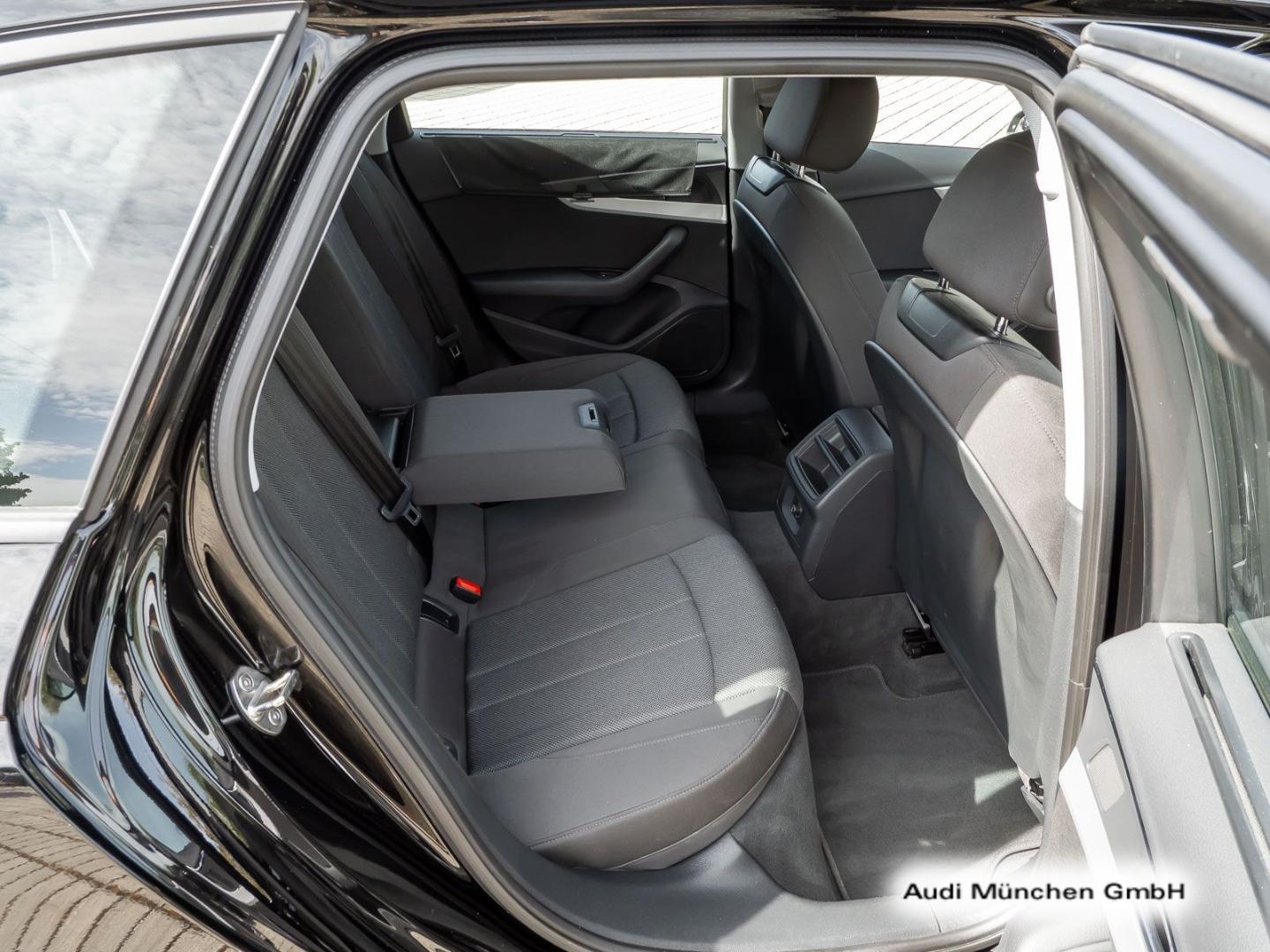 Bild über Audi A4 Avant advanced 40 TFSI S tronic - für weitere Informationen kontaktieren Sie den Audi Partner