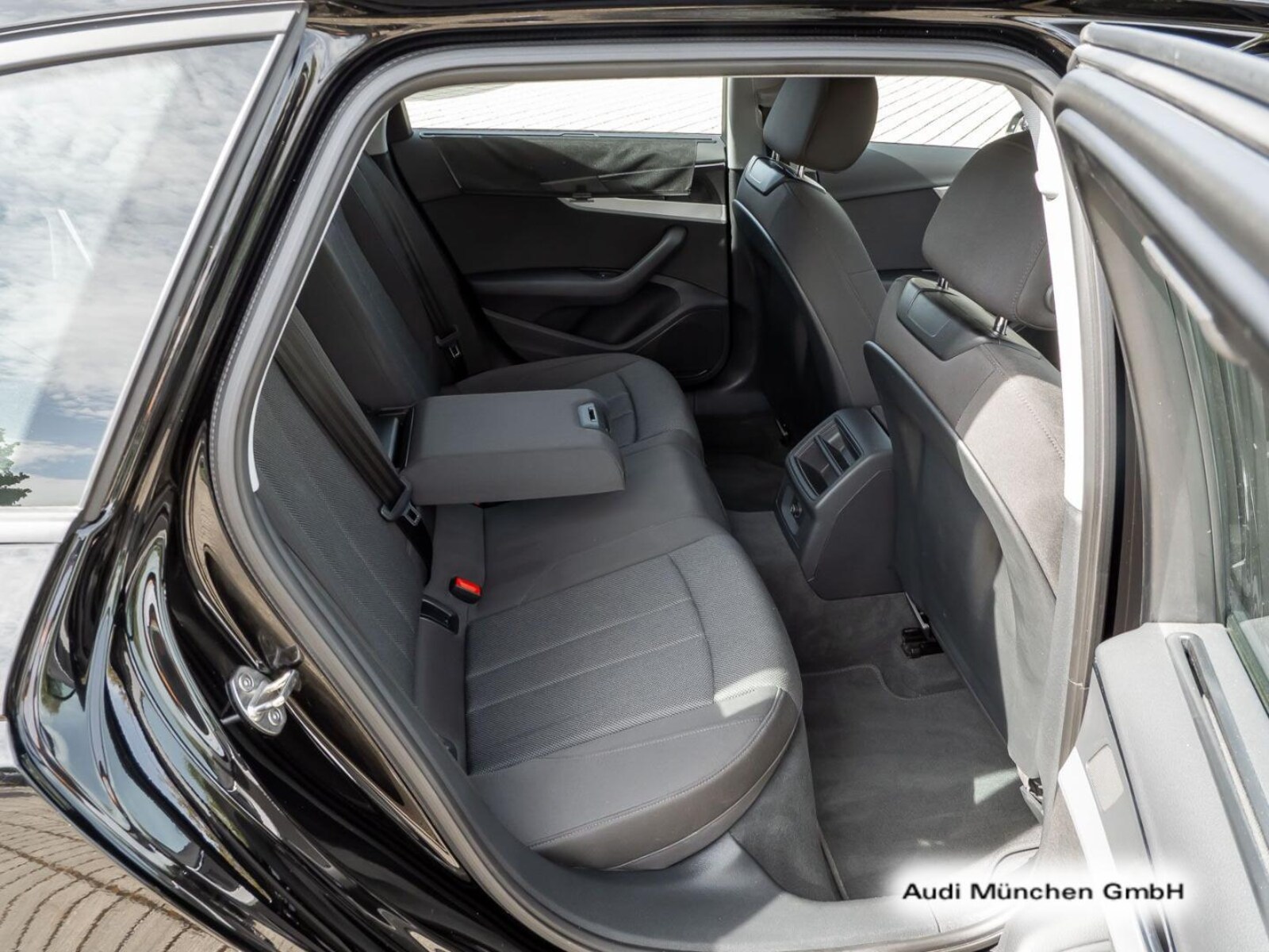 Audi A4 Avant – Bild 12