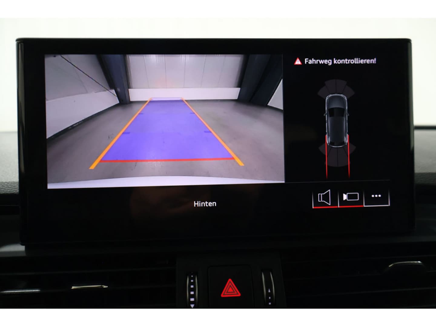 Bild über Audi Q5 40 TFSI quattro S tronic - für weitere Informationen kontaktieren Sie den Audi Partner