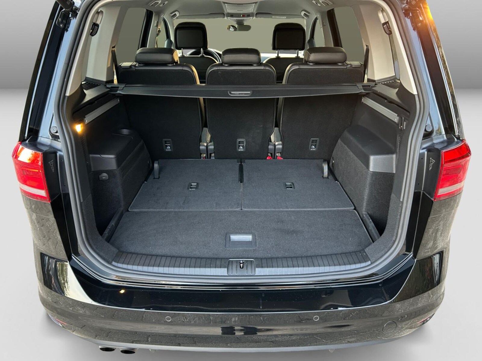 Volkswagen Touran – Bild 11