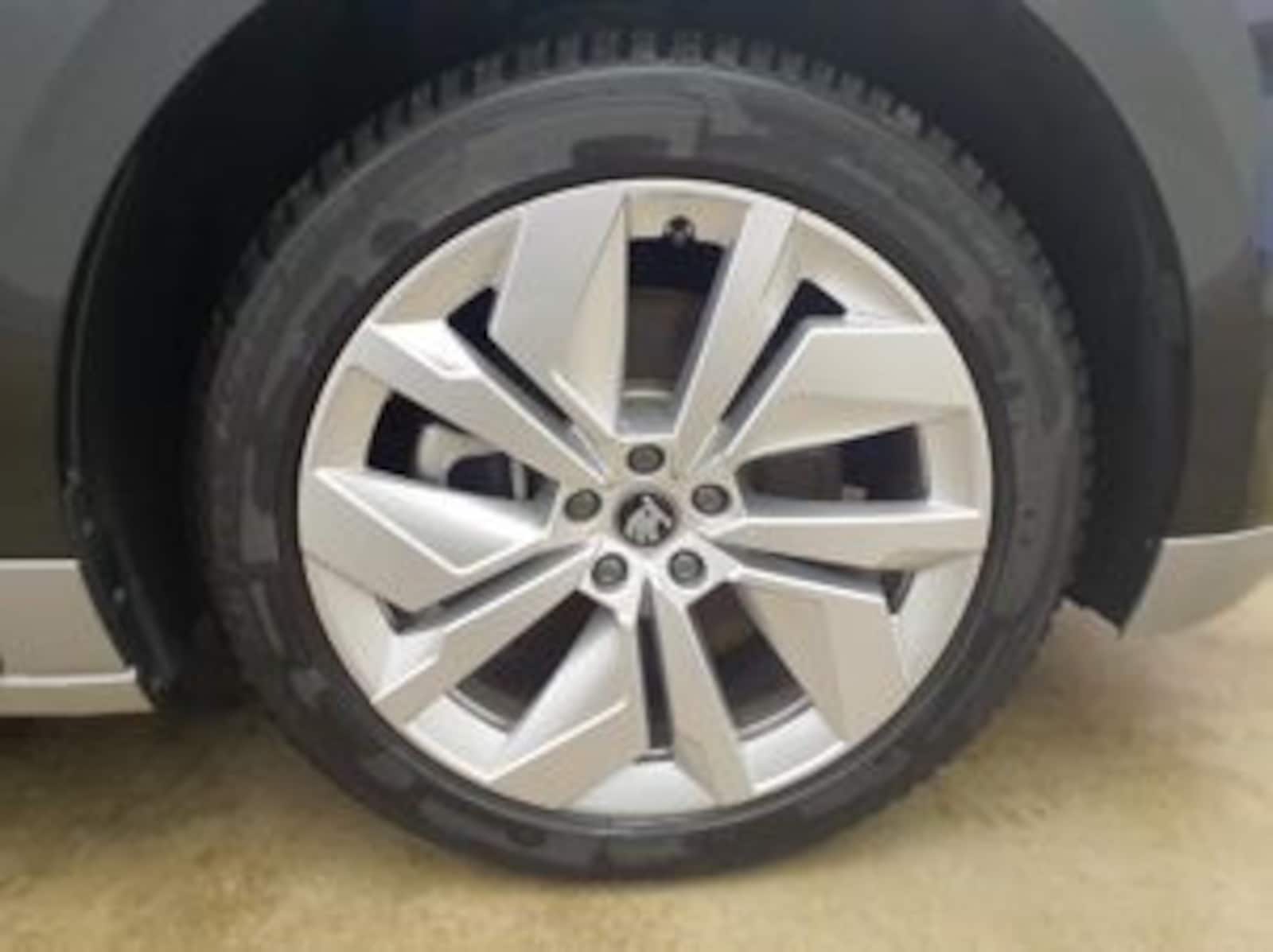 Škoda Enyaq – Bild 12