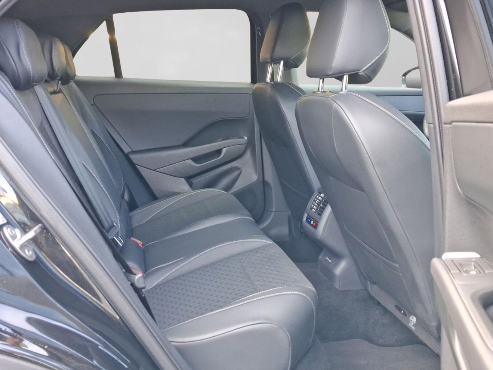 Volkswagen T-Roc – Bild 14
