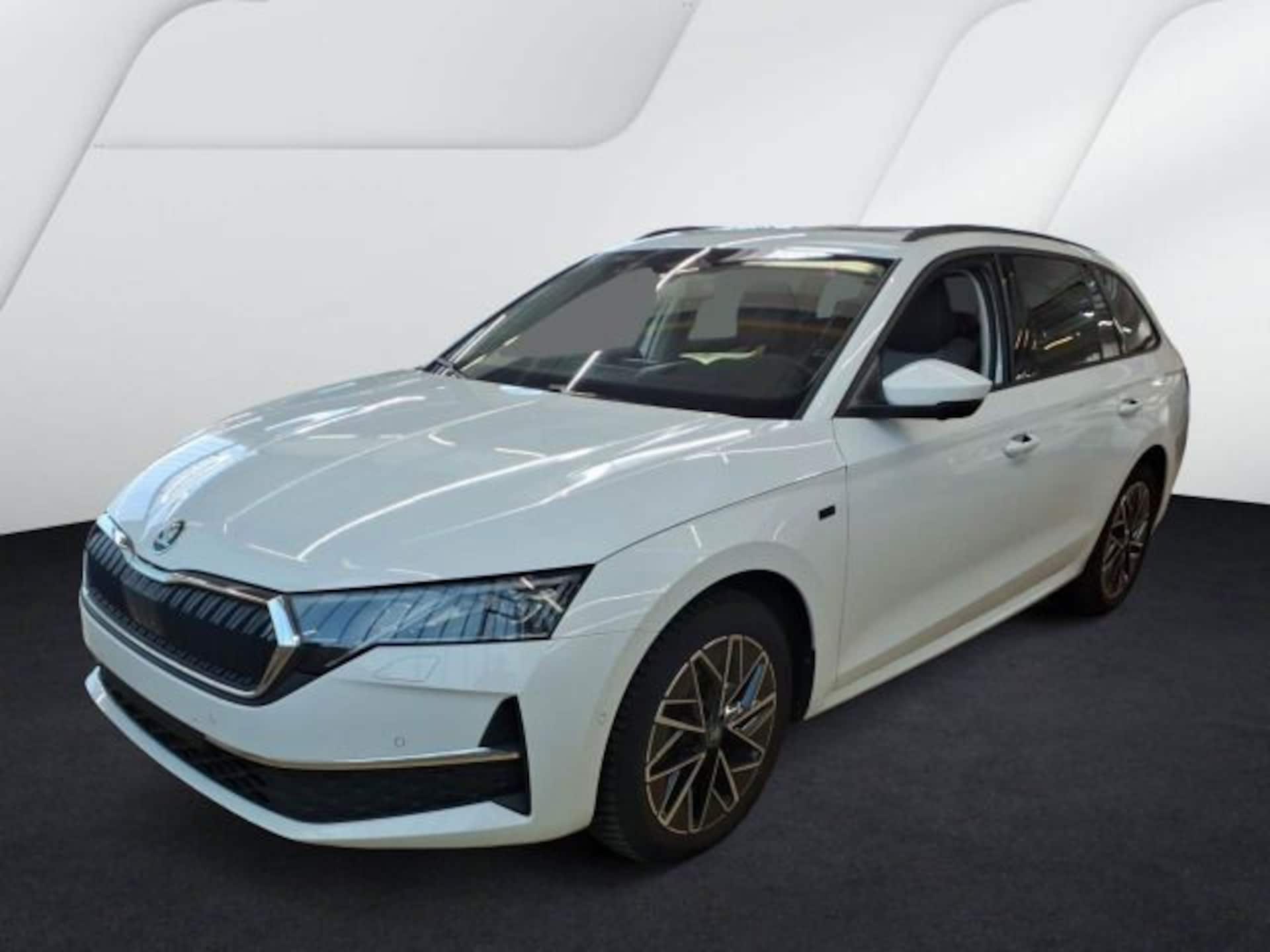 Skoda Octavia Combi 2025