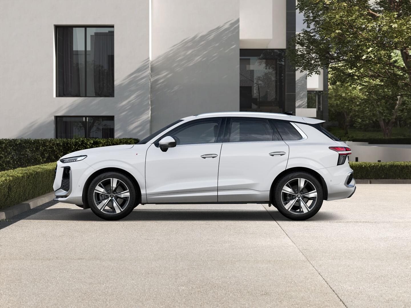 Image about Audi Q3 SUV TFSI quattro 150 kW