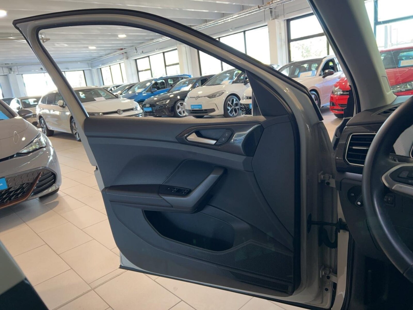 Volkswagen T-Cross – Bild 15