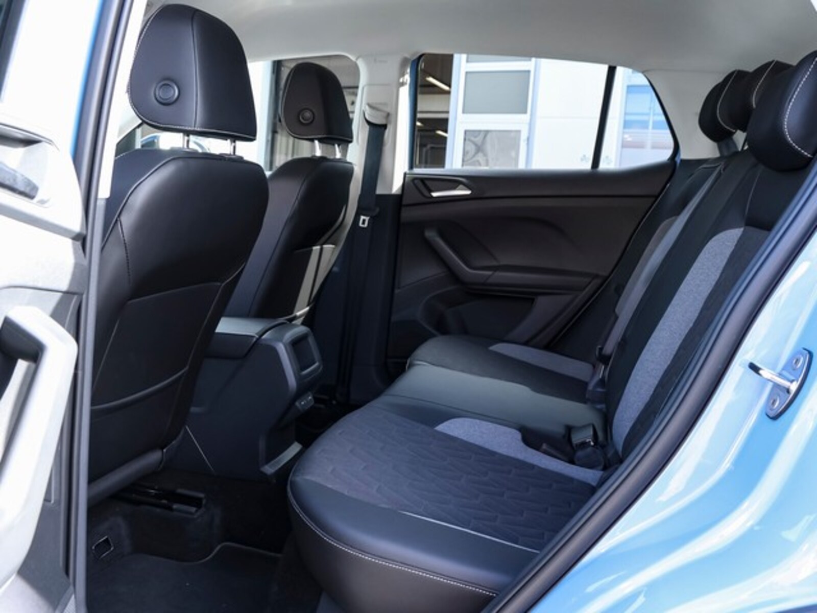 Volkswagen T-Cross – Bild 9