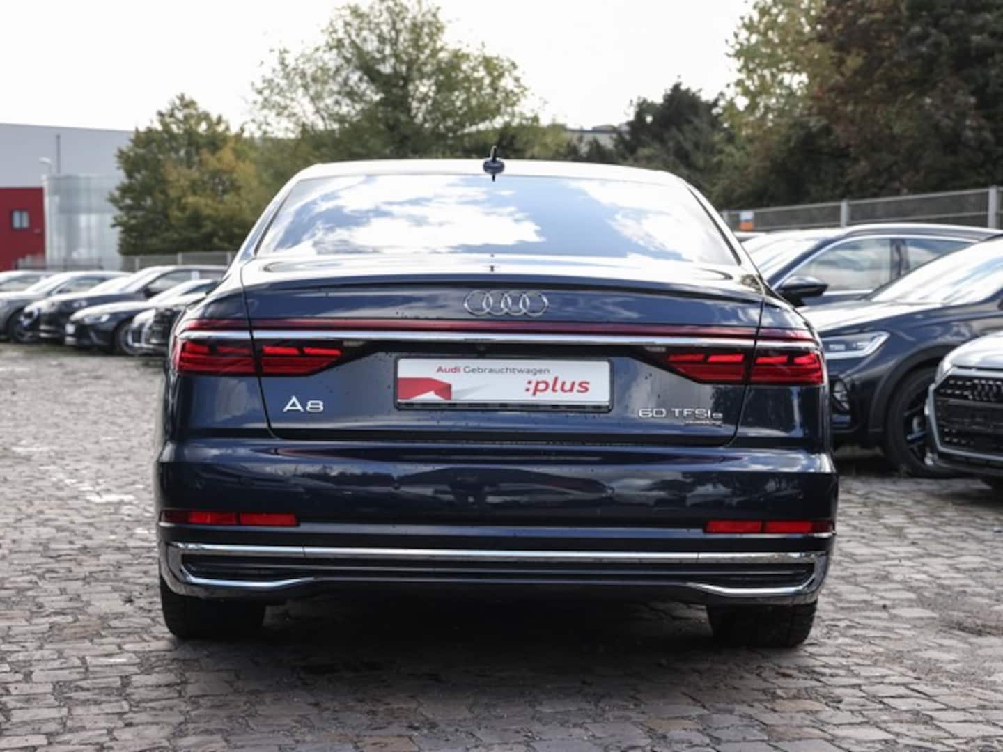 Bild über Audi A8 TFSI e 60 TFSI e quattro tiptronic - für weitere Informationen kontaktieren Sie den Audi Partner