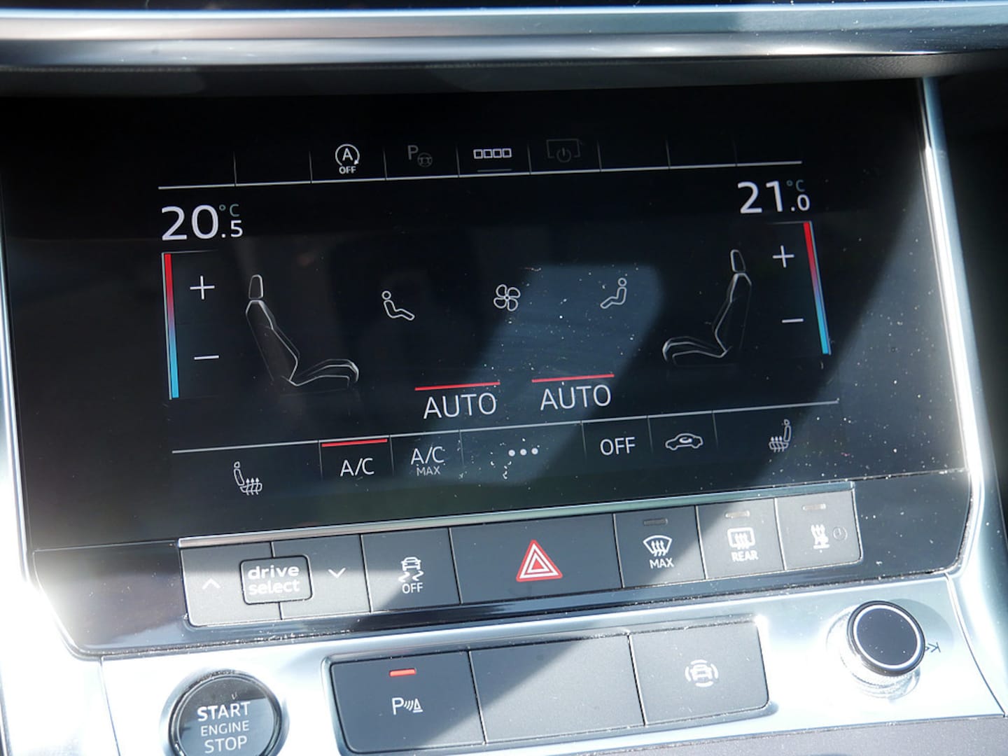 Bild über Audi A6 Avant 45 TFSI S tronic - für weitere Informationen kontaktieren Sie den Audi Partner