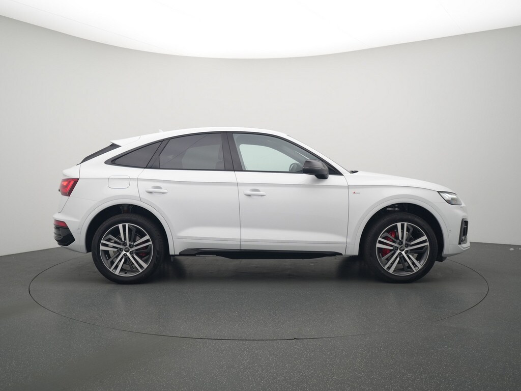 Image about Audi Q5 Sportback 40 TFSI quattro S tronic