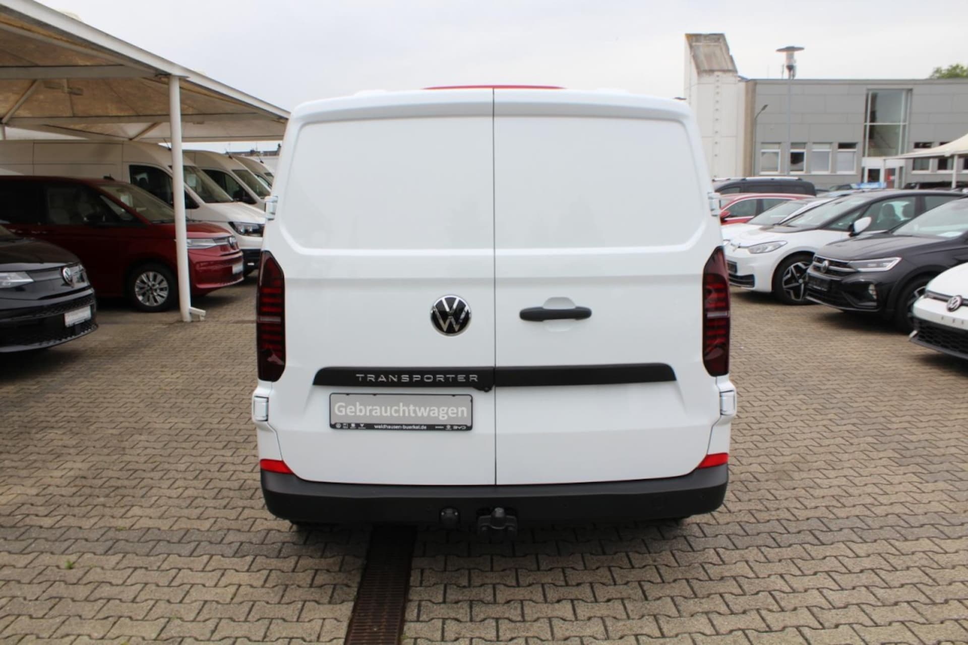 Volkswagen Transporter Kasten langer Radstand